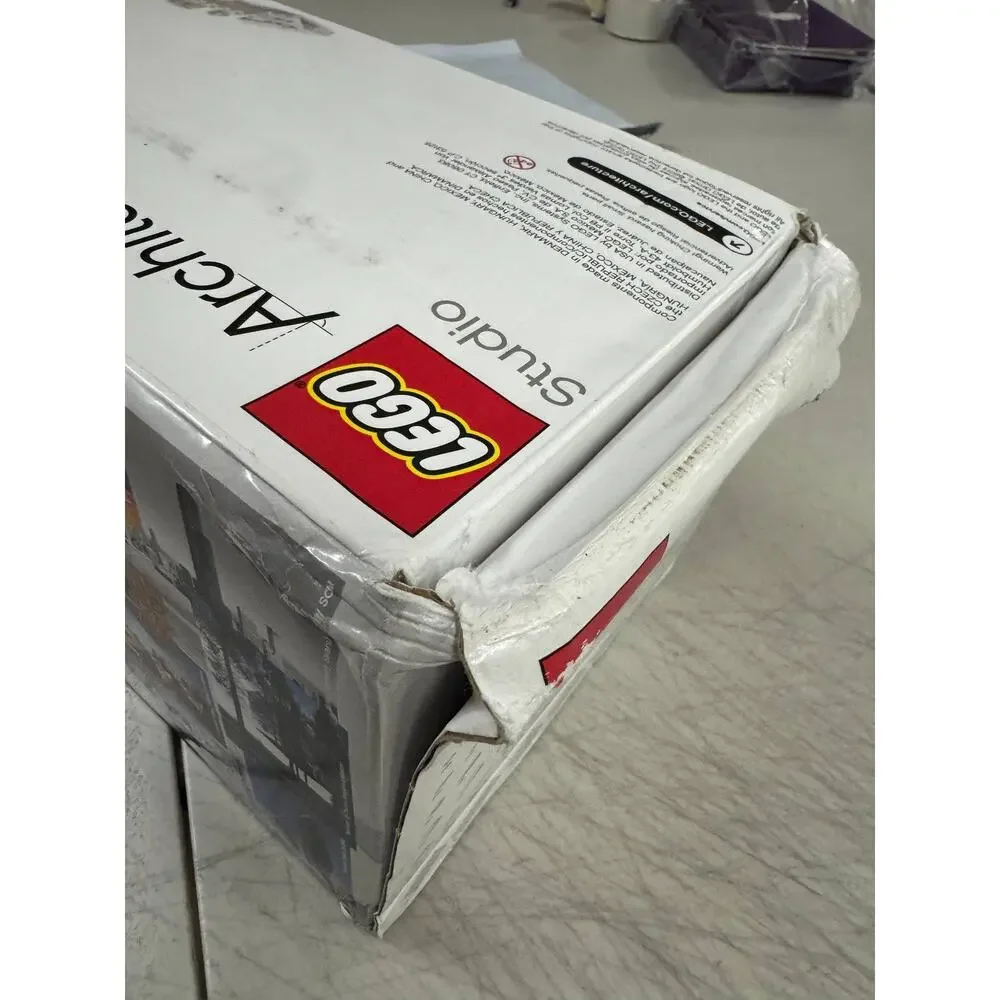 LEGO Architecture Studio Building Set Architectural Model Creative Damaged Box